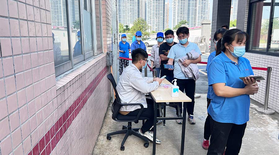 迅速防疫！金環電器積極配合醫護人員上門測核酸！